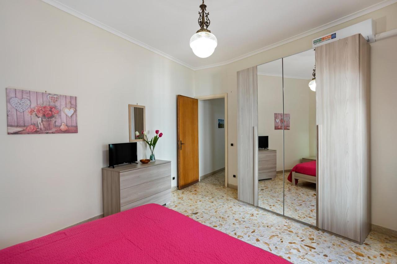 Tra Il Centro E Il Mare Apartment Con Terrazzo Ачи Костелло Экстерьер фото