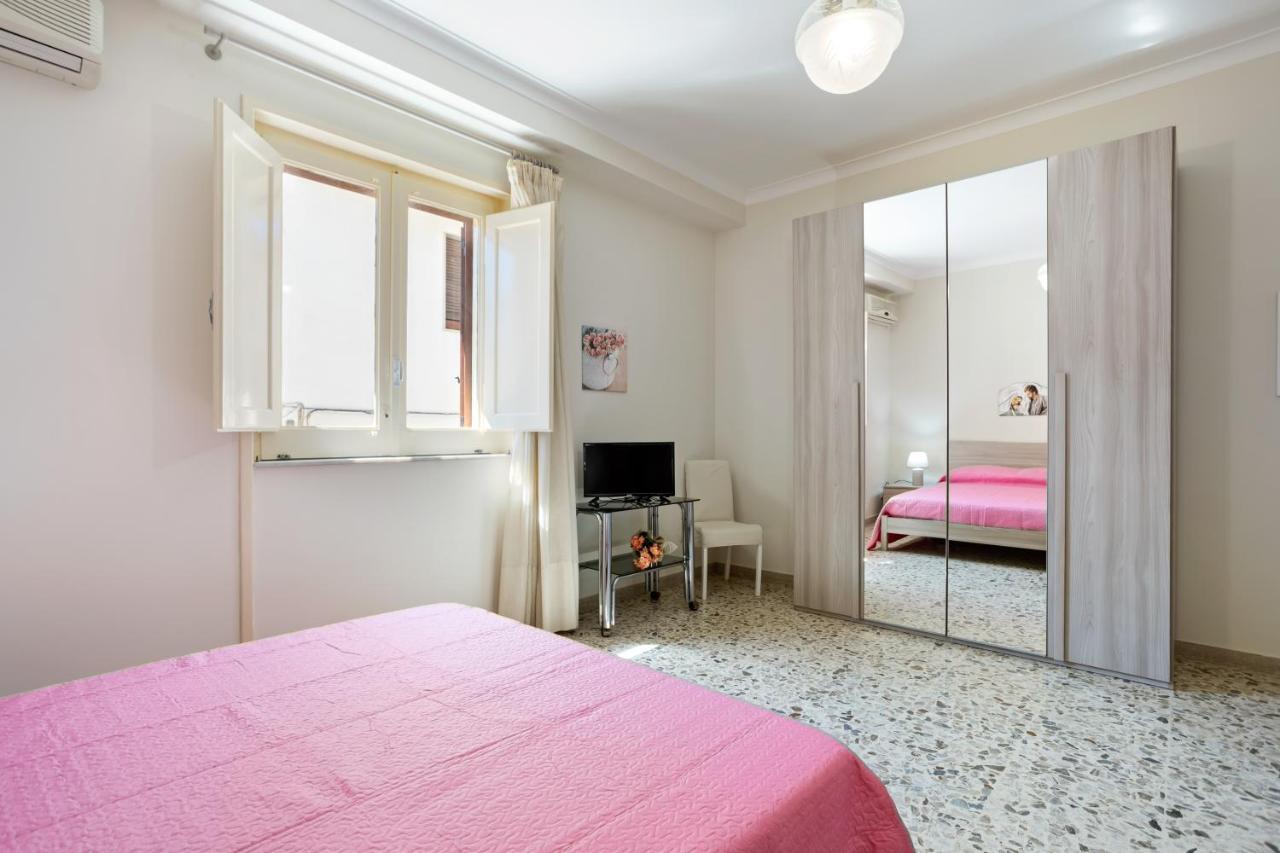 Tra Il Centro E Il Mare Apartment Con Terrazzo Ачи Костелло Экстерьер фото